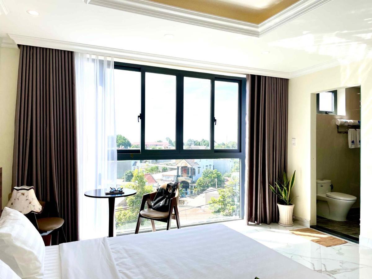 Marina Binh Duong Hotel Ap Phu Tho Экстерьер фото